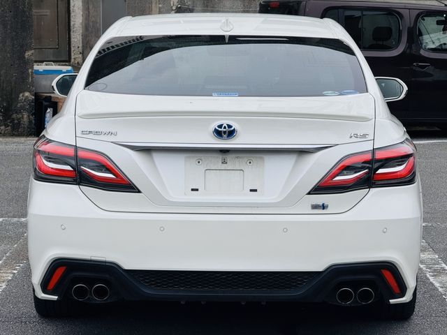 TOYOTA CROWN SEDAN HYBRID 2018 Image 31