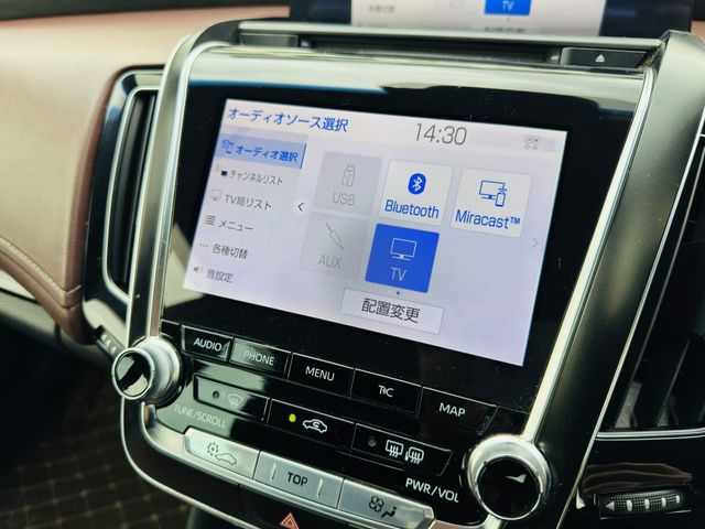 TOYOTA CROWN SEDAN HYBRID 2018 Image 31