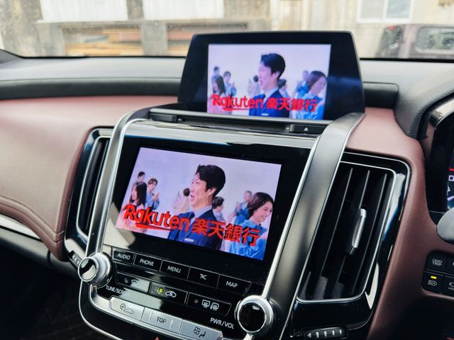 TOYOTA CROWN SEDAN HYBRID 2018 Image 31