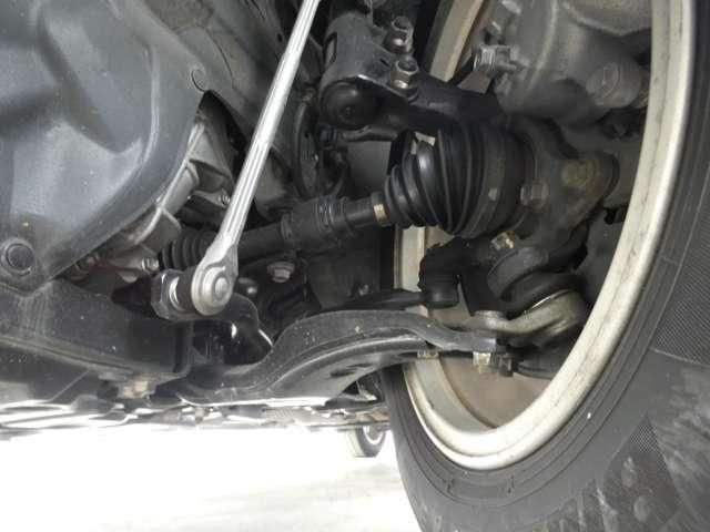 TOYOTA PRIUS ALPHA 2011 Image 31