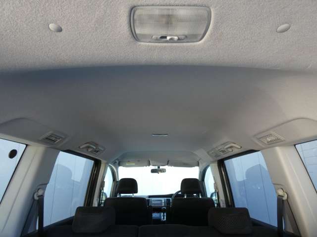 HONDA STEPWAGON SPADA 2010 Image 31