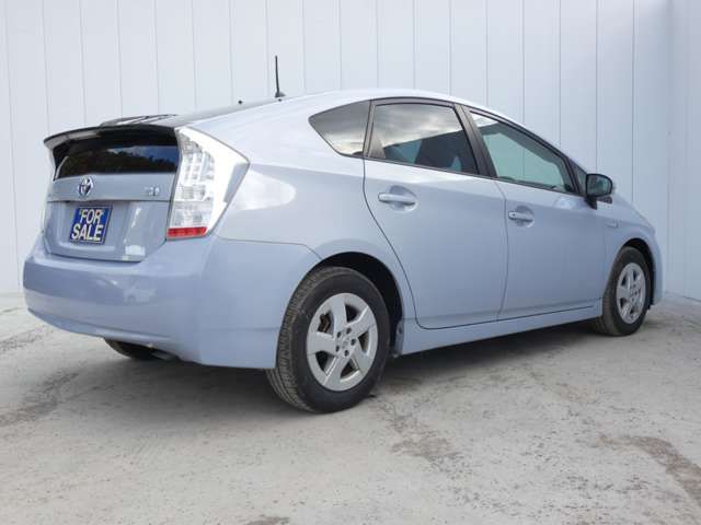 TOYOTA PRIUS 2009 Image 31
