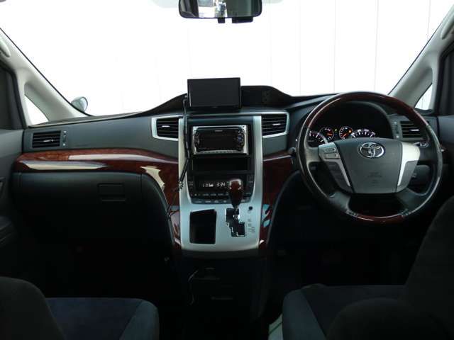 TOYOTA VELLFIRE 2009 Image 31