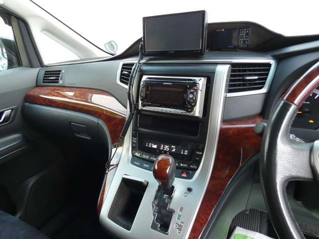 TOYOTA VELLFIRE 2009 Image 31