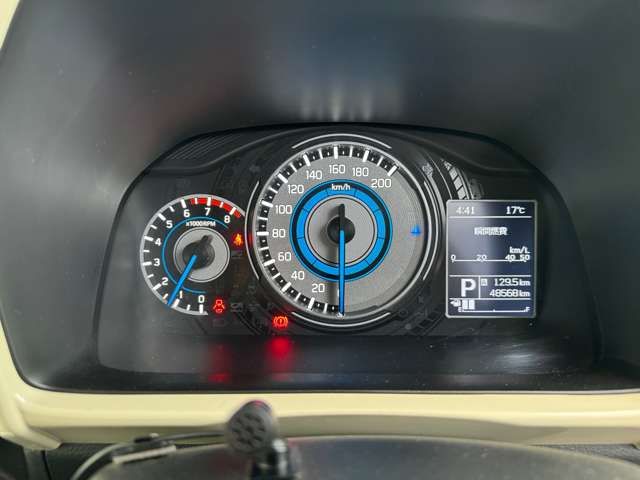 SUZUKI XBEE 4WD 2018 Image 31