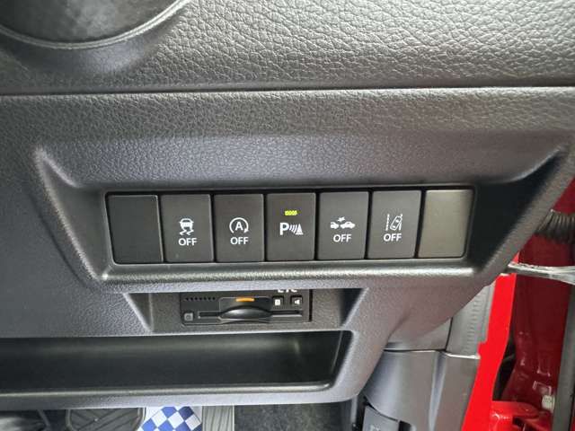 SUZUKI XBEE 4WD 2018 Image 31