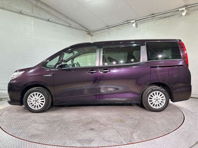 TOYOTA NOAH HYBRID 4WD 2016 Image 31