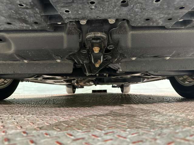 TOYOTA NOAH HYBRID 4WD 2016 Image 31