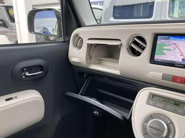 DAIHATSU MIRA COCOA 4WD 2014 Image 31