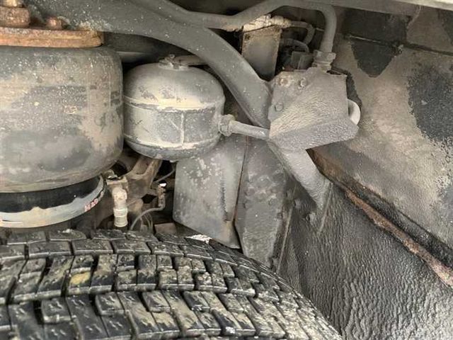 ISUZU GALA 2011 Image 31