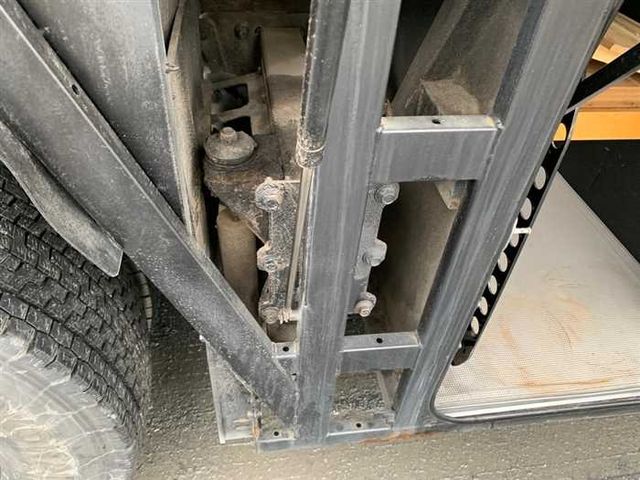 ISUZU GALA 2011 Image 31