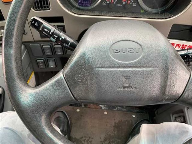 ISUZU GALA 2011 Image 31