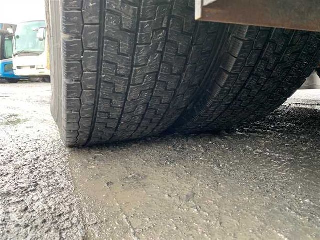 ISUZU GALA 2011 Image 31