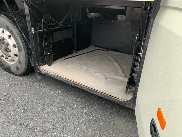 ISUZU GALA 2011 Image 31