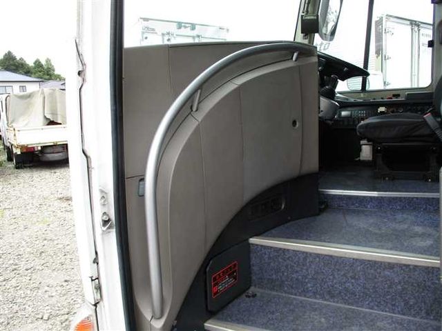 MITSUBISHI FUSOU AERO ACE 2008 Image 31