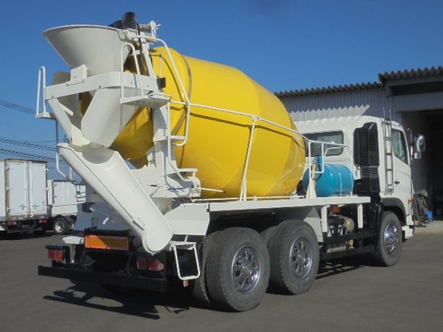 HINO PROFIA 2010 Image 31