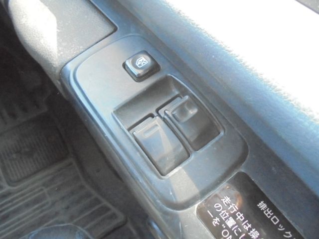 HINO PROFIA 2010 Image 31