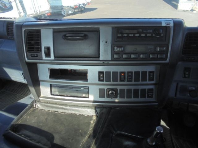 HINO PROFIA 2010 Image 31