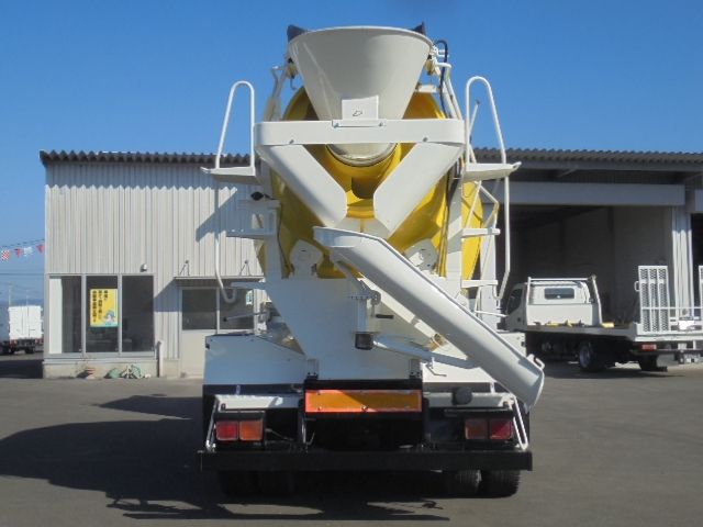 HINO PROFIA 2010 Image 31