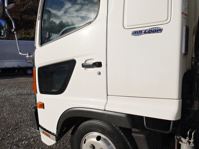 HINO RANGER 2014 Image 31