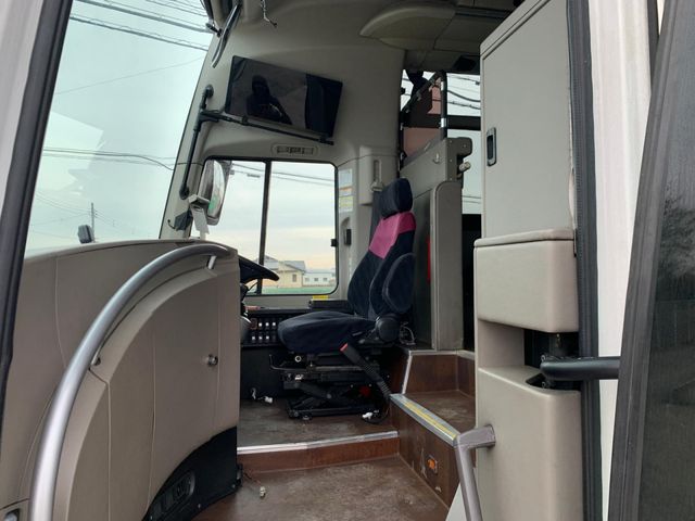 MITSUBISHI FUSOU AERO ACE 2012 Image 31