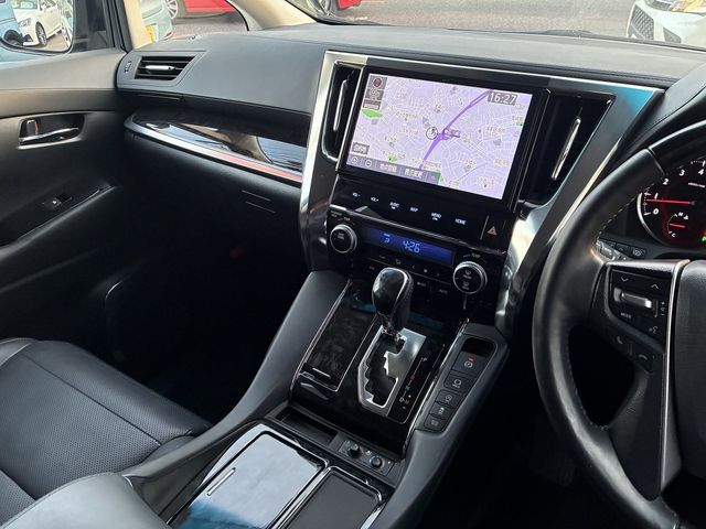 TOYOTA VELLFIRE 4WD 2019 Image 31