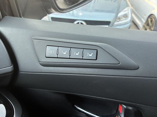 TOYOTA VELLFIRE 4WD 2019 Image 31