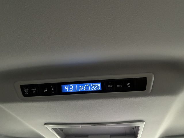 TOYOTA VELLFIRE 4WD 2019 Image 31