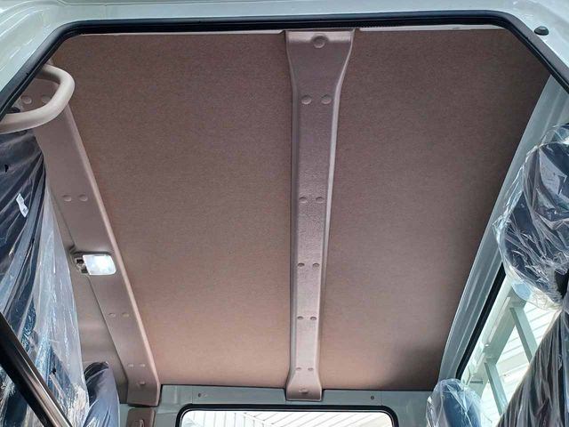 MITSUBISHI CANTER 2024 Image 31