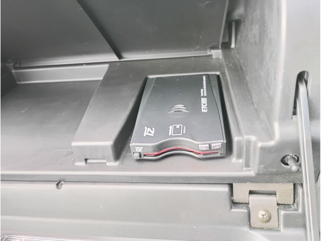 TOYOTA MARK2 HARDTOP 1995 Image 31