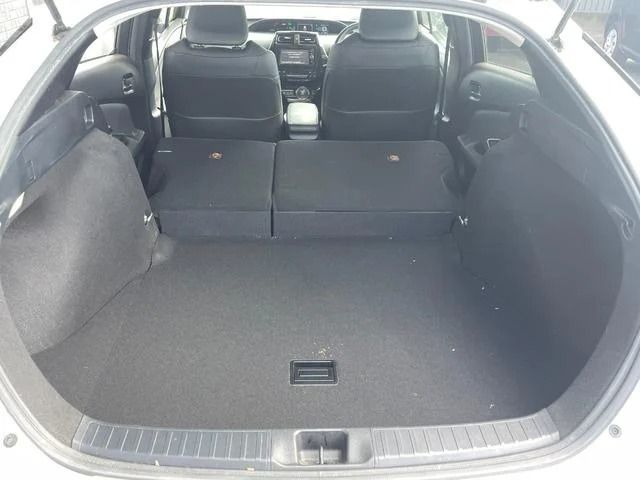 TOYOTA PRIUS 2017 Image 31