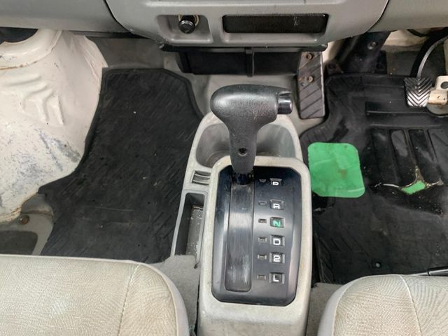 MITSUBISHI MINICAB TRUCK 4WD 2004 Image 31