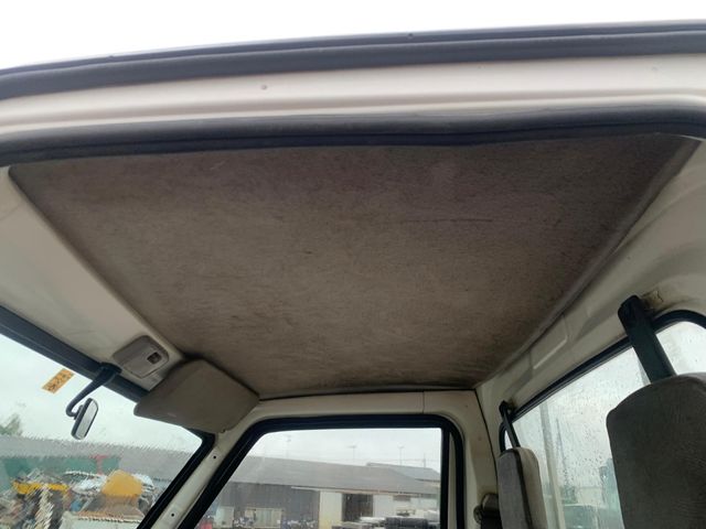 MITSUBISHI MINICAB TRUCK 4WD 2004 Image 31