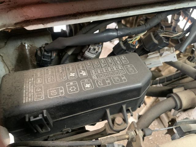 MITSUBISHI MINICAB TRUCK 4WD 2004 Image 31