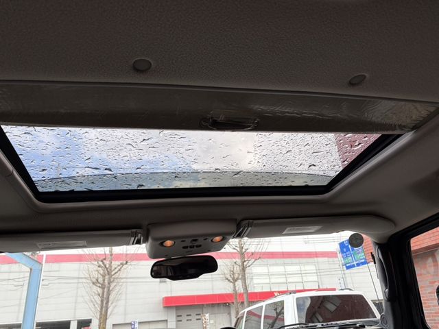 HUMMER H2 2005 Image 31