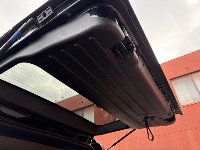 HUMMER H2 2005 Image 31