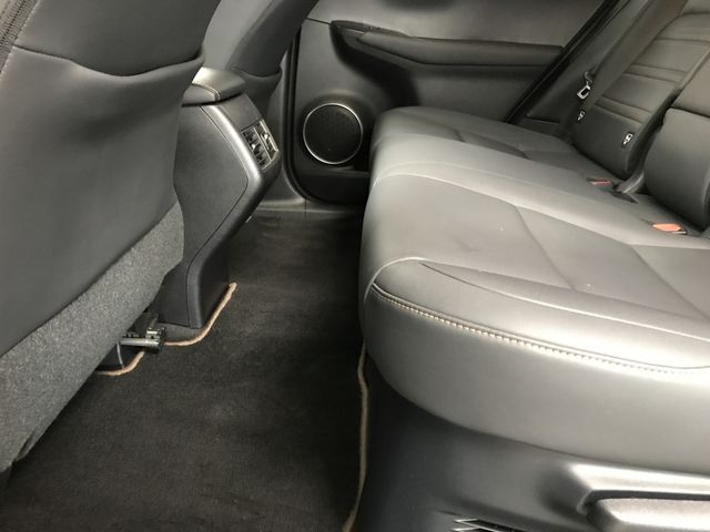 TOYOTA LEXUS NX300 2020 Image 31