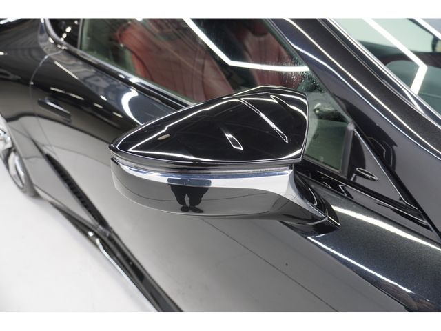 TOYOTA LEXUS LC500 2017 Image 31