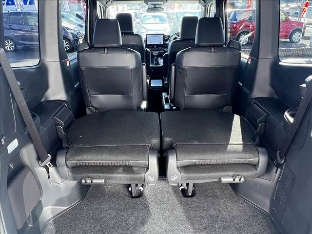 TOYOTA NOAH 2023 Image 31