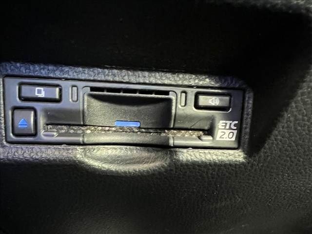 TOYOTA NOAH 2023 Image 31