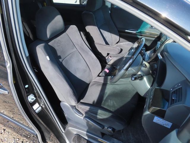 TOYOTA ALPHARD 2011 Image 31