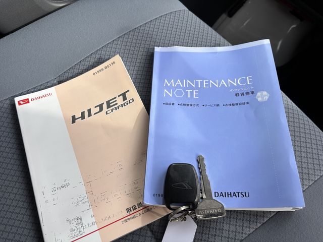 DAIHATSU HIJET CARGO 2013 Image 31