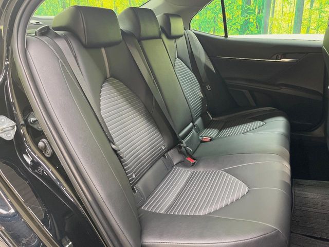 TOYOTA CAMRY HYBRID 2019 Image 31