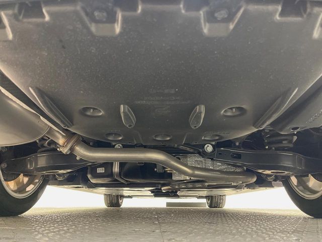 TOYOTA CAMRY HYBRID 2019 Image 31