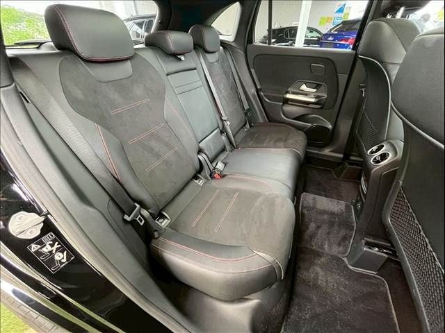 MERCEDES BENZ GLA CL 2020 Image 31