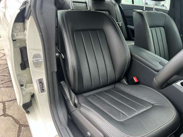 MERCEDES BENZ CLS CL 2011 Image 31