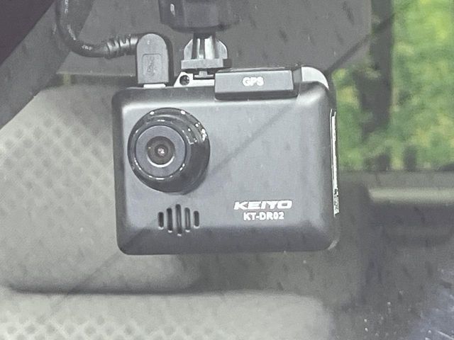 DAIHATSU TANTO 4WD 2022 Image 31