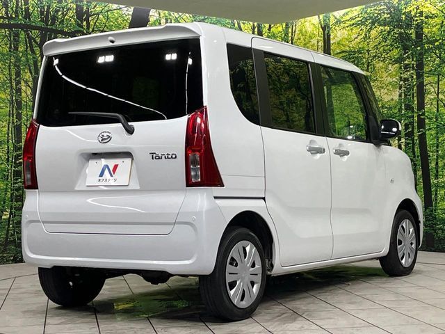 DAIHATSU TANTO 4WD 2022 Image 31
