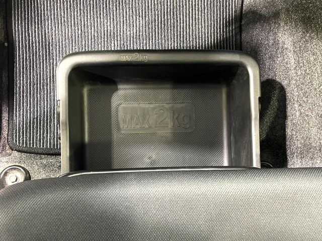 DAIHATSU MOVE CUSTOM 4WD 2014 Image 31