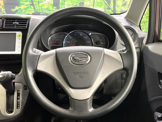 DAIHATSU MOVE CUSTOM 4WD 2014 Image 31